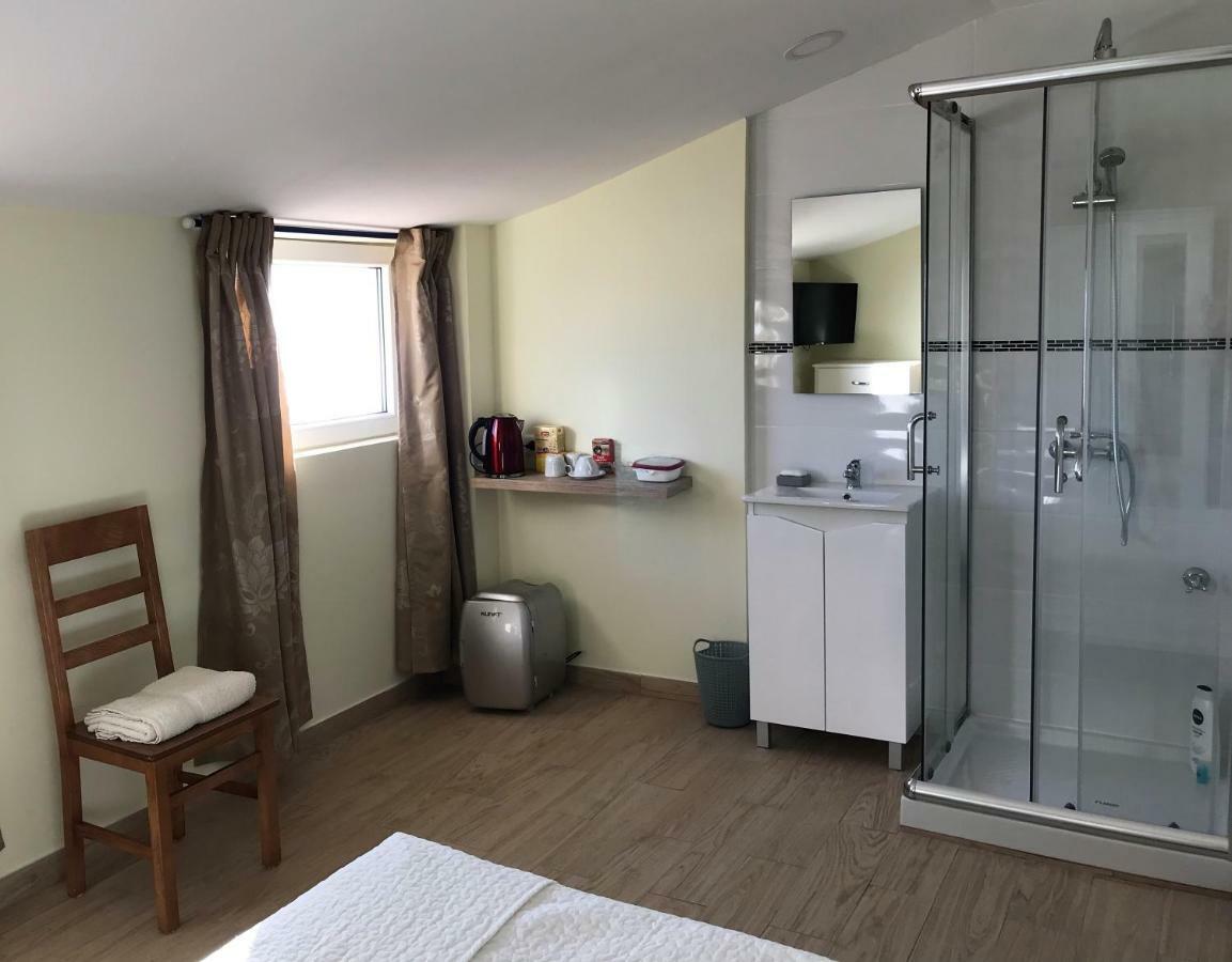 Privatunterkunft Caravela Perafita