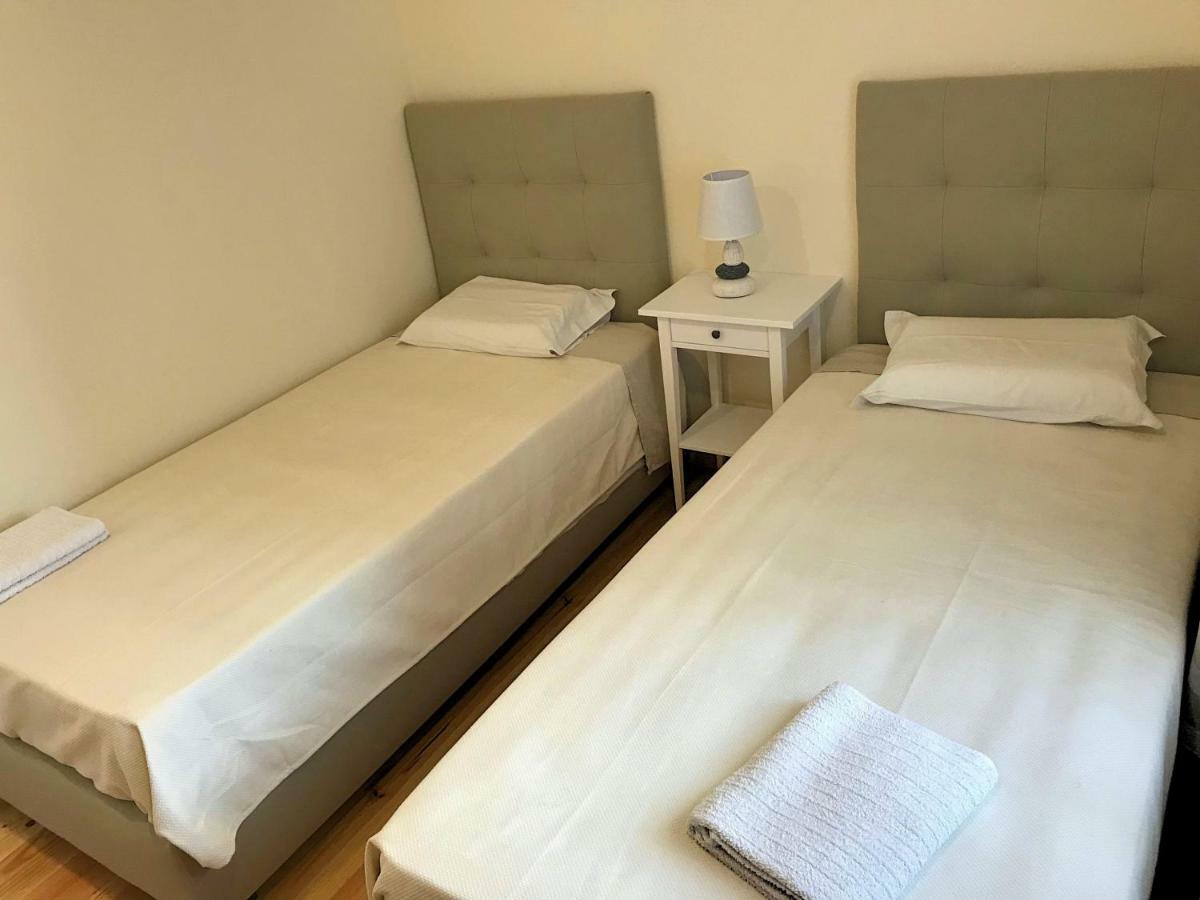 Privatunterkunft Caravela